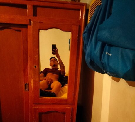 Esteban Martinez onlyfans naked