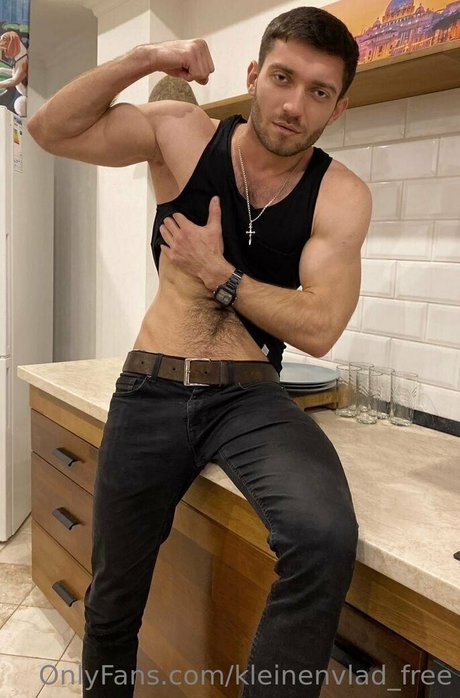 kleinenvlad free onlyfans nude leak
