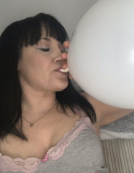 chezzmanifestation only fans