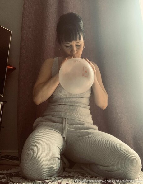 chezzmanifestation free only fans