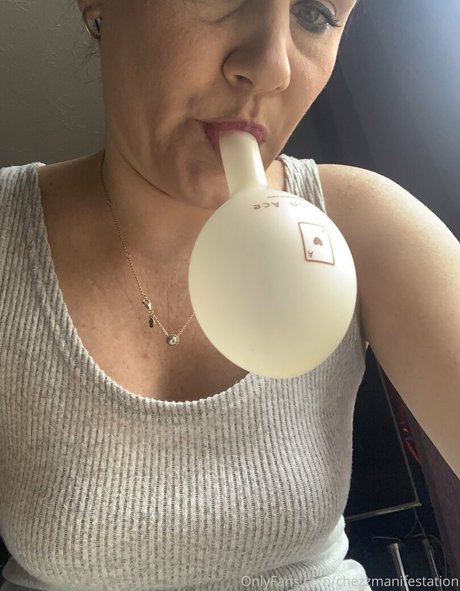 chezzmanifestation nude leaks onlyfans