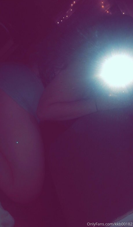 kkb00182 onlyfans nude tits