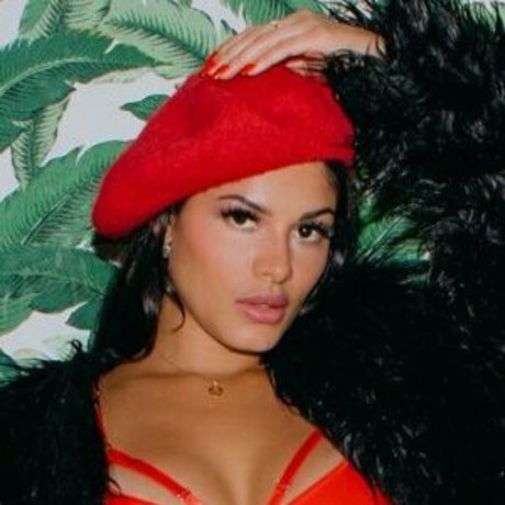 Yung Flower onlyfans leams