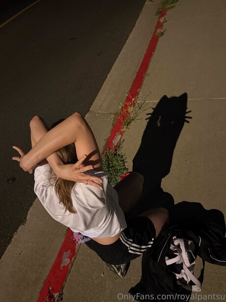 royalpantsu nude onlyfans leak