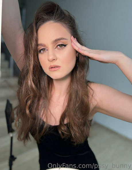 pssy bunny onlyfans naked