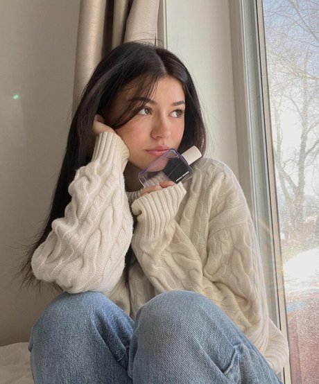 ava rxsee onlyfans images