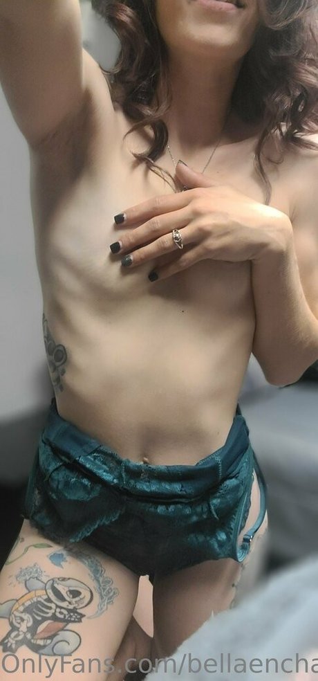 bellaenchantressxxx onlyfans content