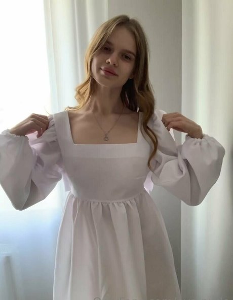 eva nude11 onlyfans leaked