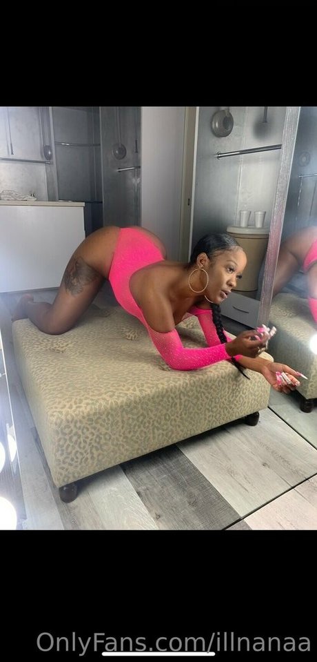 illnanaa onlyfans strip tease