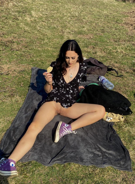 Bratbaby555 boobs onlyfans