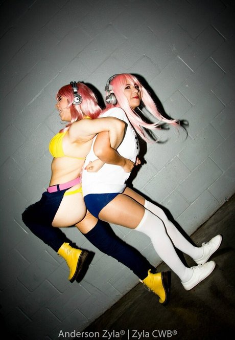 Juka Crasoves naked onlyfans