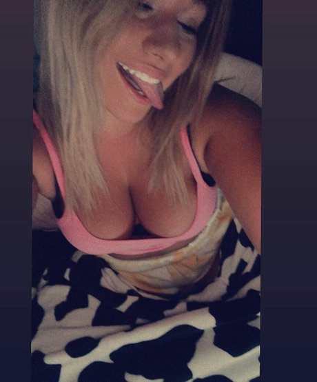 Mackenzie Spohn onlyfans picture