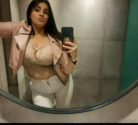 littlesweetgirljaz leaked onlyfans