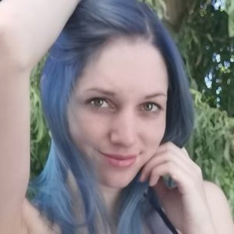 BloodyNyuu Profile pic