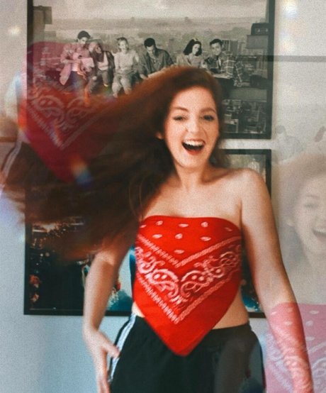 Mai Purper sexy onlyfans