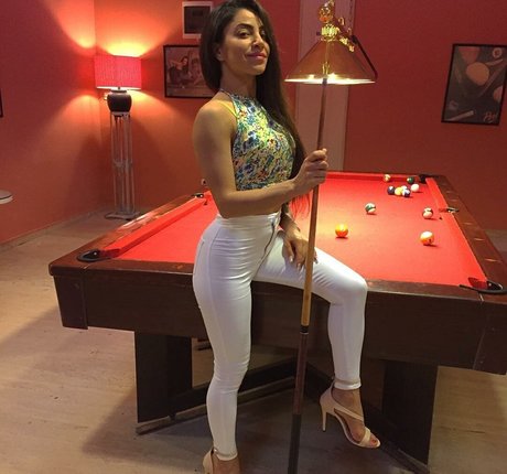 Serpil Cansz only fans naked