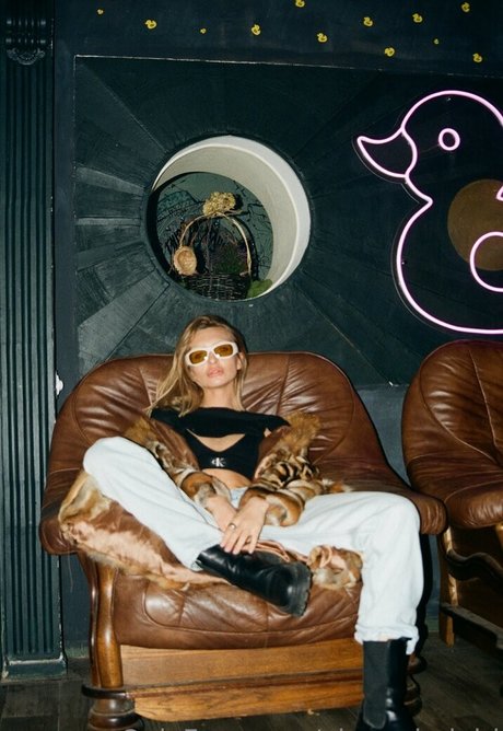 alex rebelgirl porn onlyfans