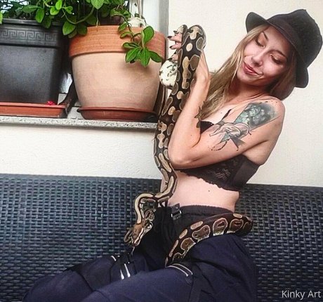 artnvenom tits onlyfans