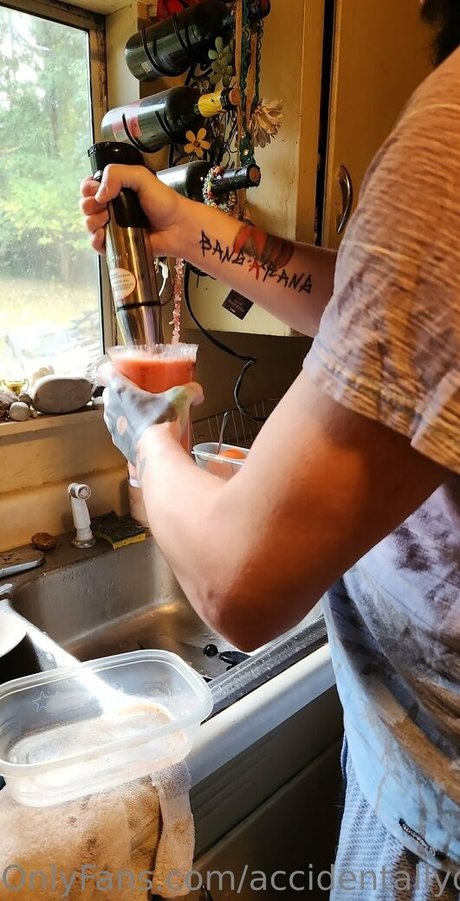 accidentallydelicious free onlyfans