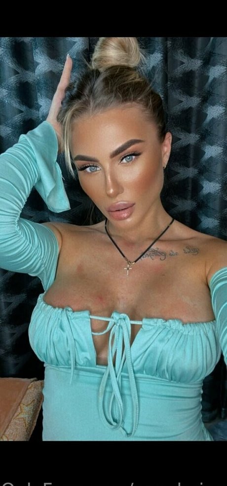 peachvicco only fans content