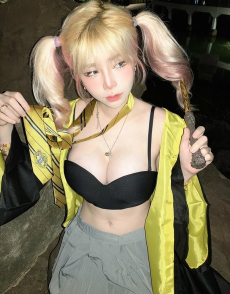 pang3pong onlyfans model photo