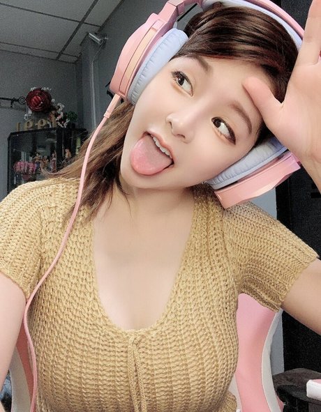 pang3pong onlyfans images