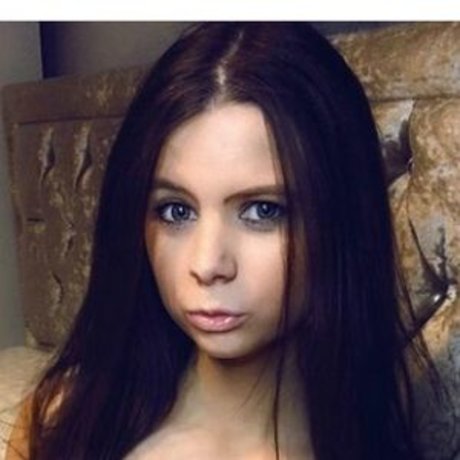 Aimee Mclennan onlyfans free