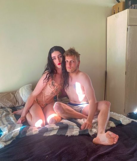 Venus Moorez onlyfans leak