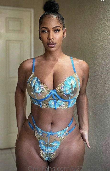 Leiza Mae Keane onlyfans page