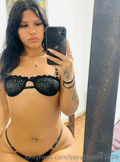 sexyblonde1626 onlyfans leak