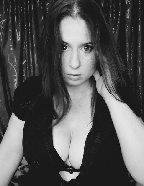 Nadia Bratke onlyfans