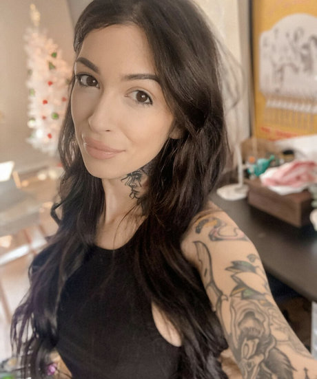 Helen Johnson onlyfans page