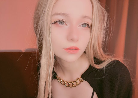 Rachel Blossom onlyfans nude pictures