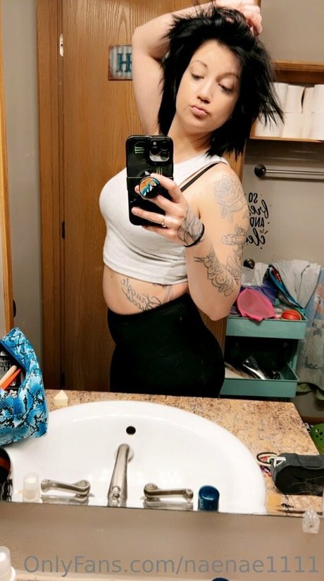 naenae1111 onlyfans sexy