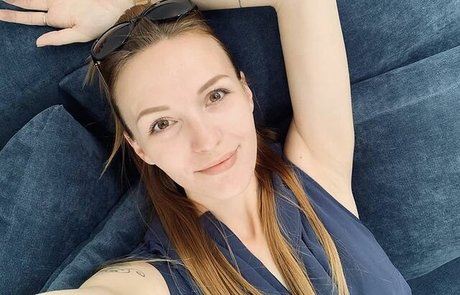 belleclaire onlyfans posts