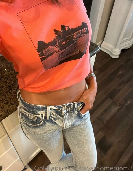 stayathomemom3 onlyfans leaks naked