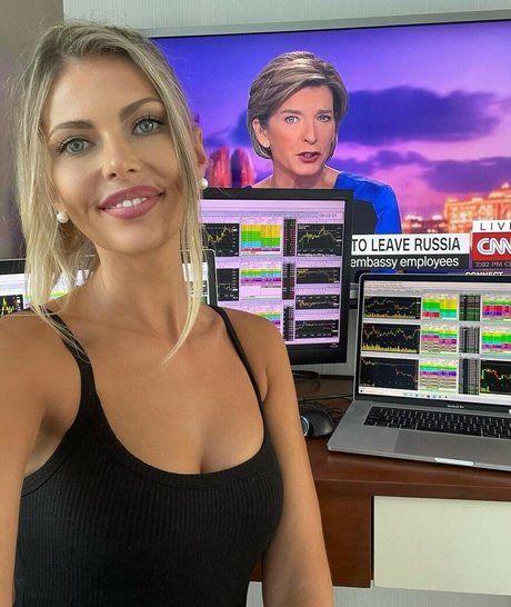 Anyatrades onlyfans leaks xxx