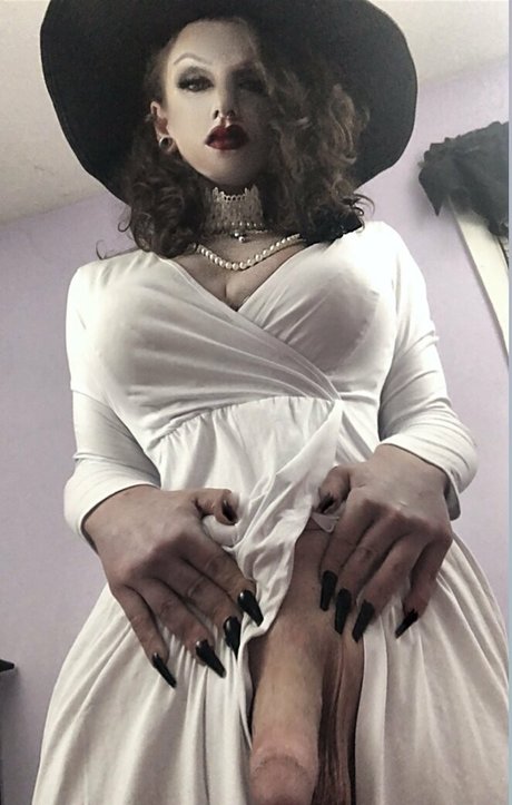 bloodrain onlyfans strip tease