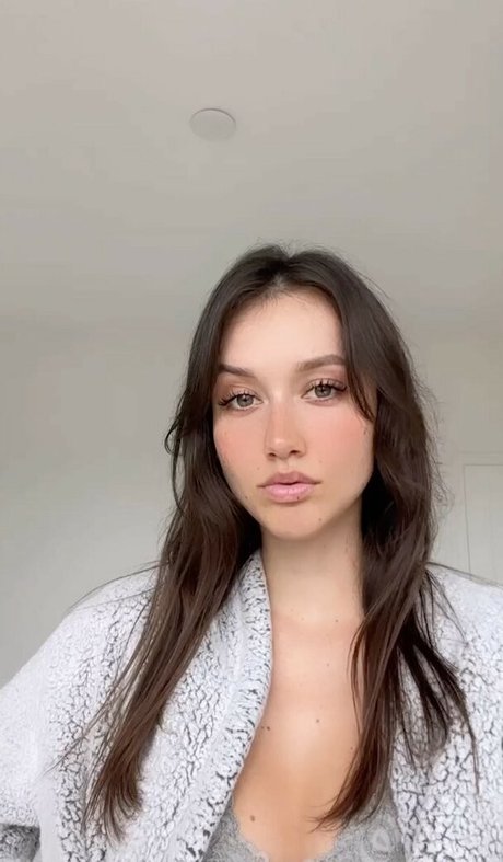 Amy Dangerfield onlyfans leaks porn