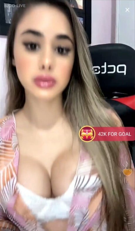 Myara Bigo strip onlyfans