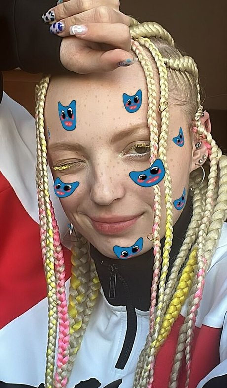 Romanowwa onlyfans leajs