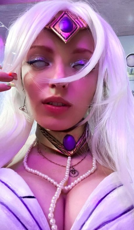 Romanowwa onlyfans leaked tits