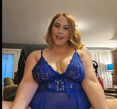 Ave Stone onlyfans naked leaked