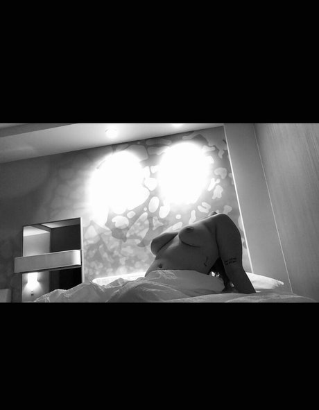 fizzyxxx porn onlyfans