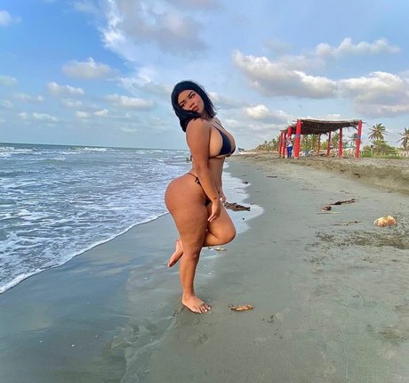 Majo Doll onlyfans sextape