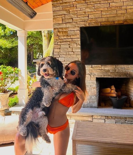 Faryn Corey only fans photos