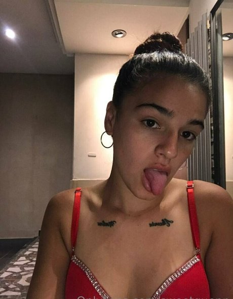 sweetquenn onlyfans sex tape