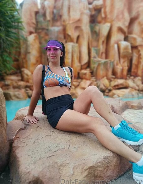 aglaiaspicy nudes onlyfans