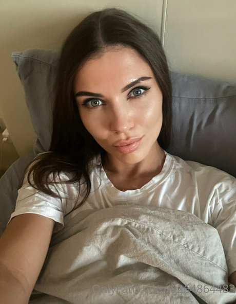 vika ua onlyfans model