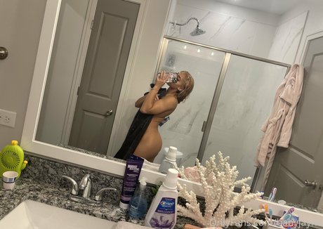 dreamgirlboss nudes onlyfans leak